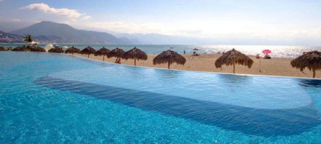 Beach developments often have infinity pools.